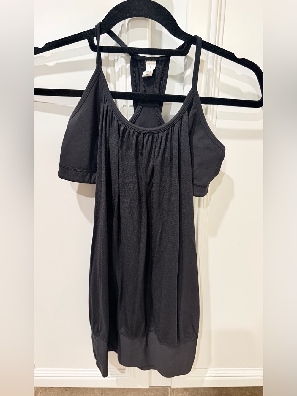 lululemon athletica Black Strappy Tank with Built-In Shelf Bra